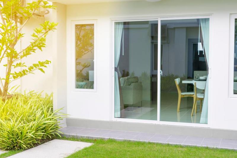 Les erreurs &agrave; &eacute;viter pour la pose de baies vitr&eacute;es &agrave; Anglet